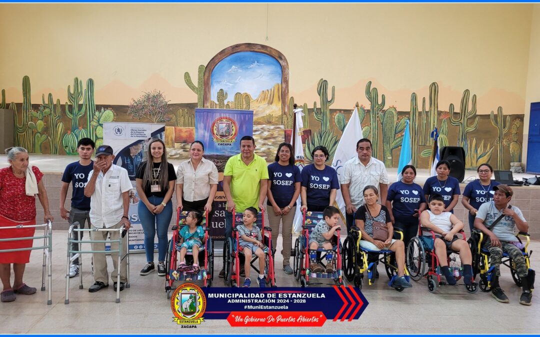 Reciben donación de sillas de ruedas