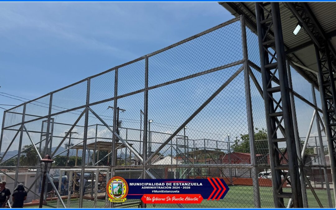 Mejoramiento de alumbrado de las canchas en Aldea Chispán