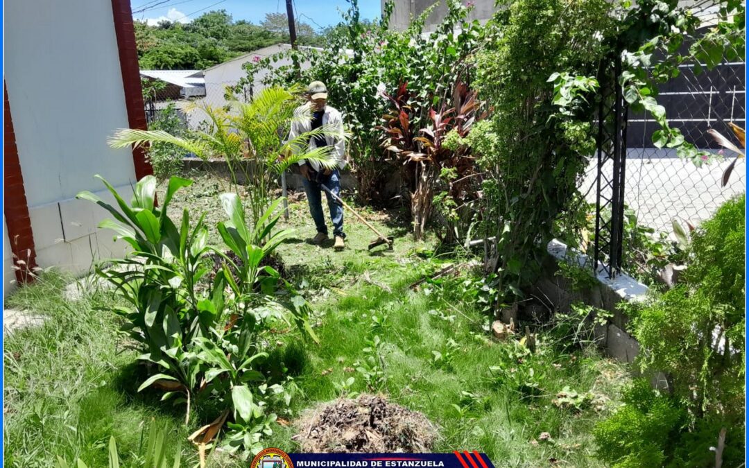 Mantenimiento de Jardines, Aldea el Guayabal
