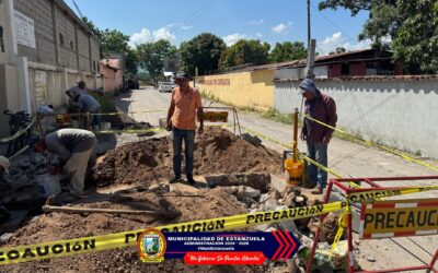 Mantenimiento de Drenajes Barrio San Cayetano