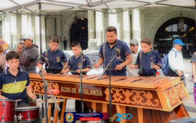 Marimba Ecos de Fosilandia en el Encuentro Cultural de Municipalidades