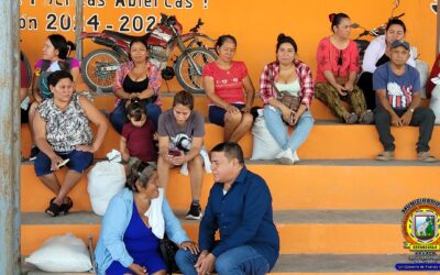 Entrega de Víveres Aldea Chispan