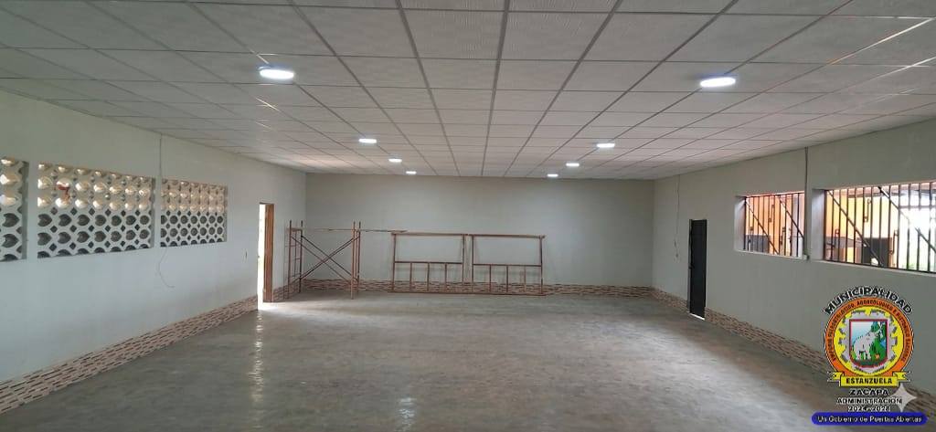 Remozamiento del Salón Comunal, Palenque y parque de Chispan