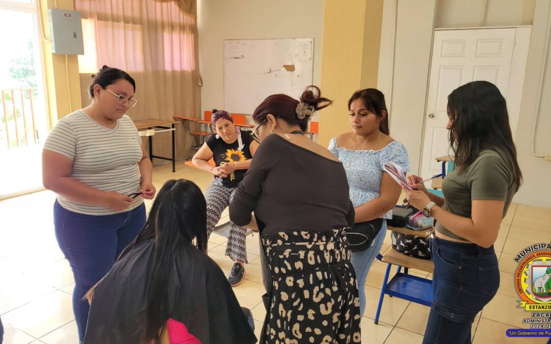 Curso de Corte y Tinte de Cabello